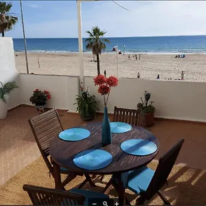 Amazing Frontal #traveller's Awards2023 Apartment Cadiz